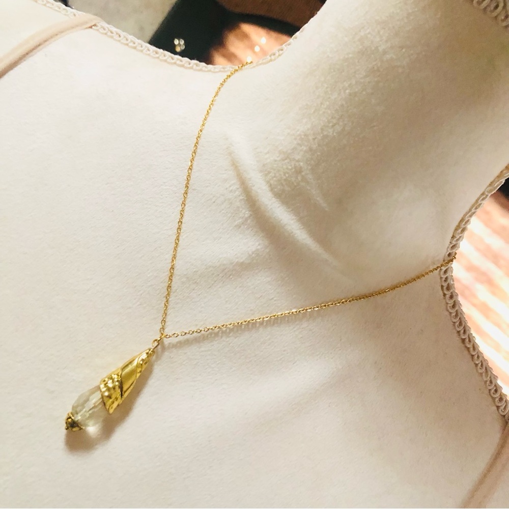 Handcrafted vintage faceted gold cap aurora borealis pendant on chain necklace